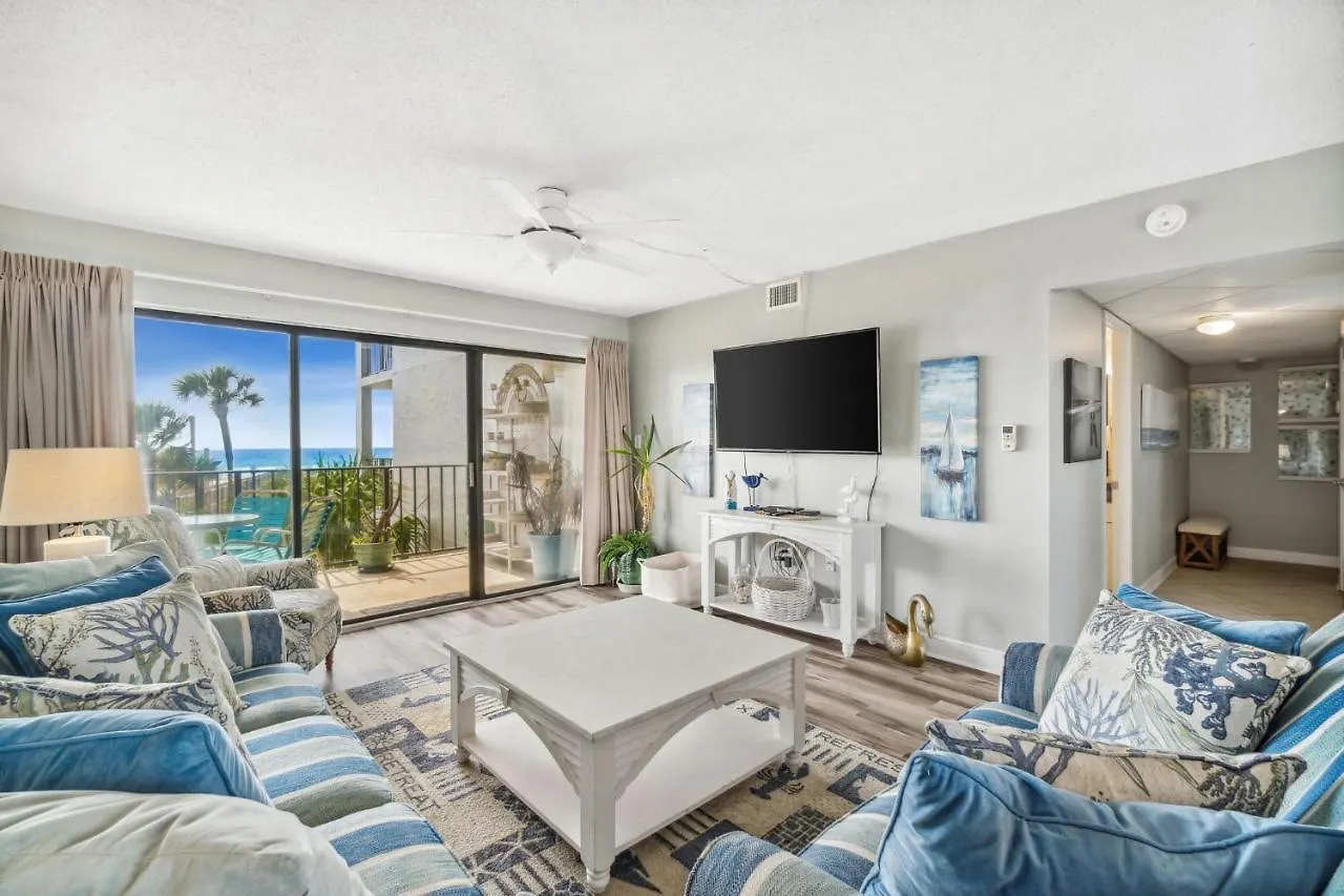 Moondrifter #208 By Nautical Properties location